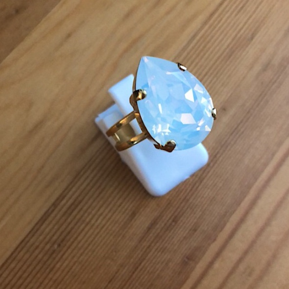 White Opal + Gold Pear Crystal Statement Ring - Picture 10 of 16